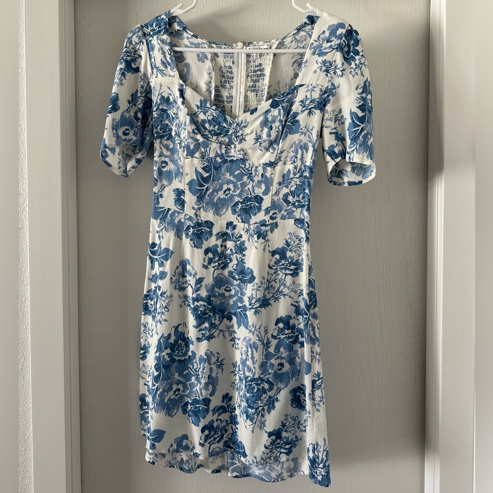 Reformation Size 4 Dress